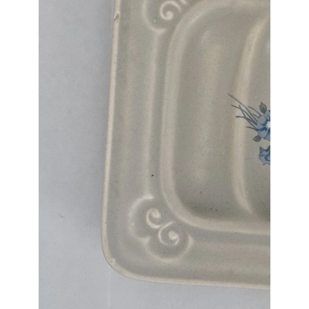 Vtg Treasure Craft Soap Dish Blue White Flowers Made In USA Cottage Core
